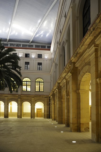 Universidad de Deusto, Claustro Facultad de Derecho